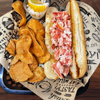 Best Lobster Roll Maine Style in Bonita Springs, FL